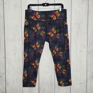 Butterfly Print Capri Leggings XXL Athletic Gym CrossFit Yoga Pockets